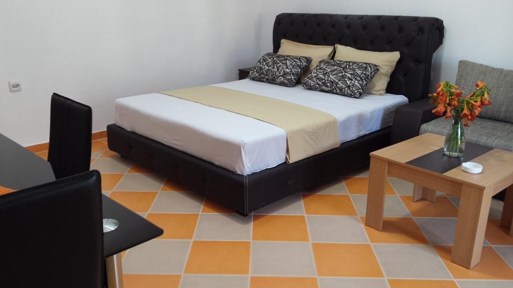 Apartments Aza Dobra Voda Szoba fotó