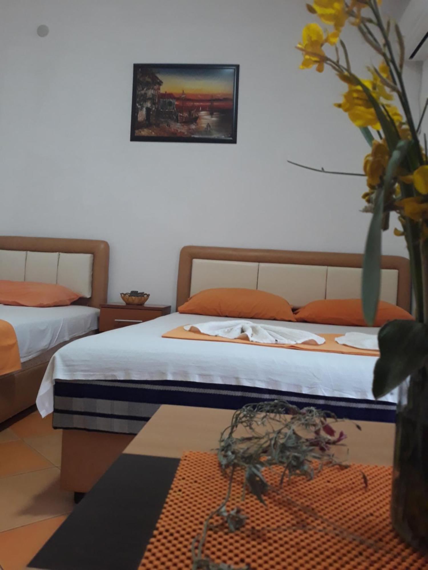 Apartments Aza Dobra Voda Szoba fotó