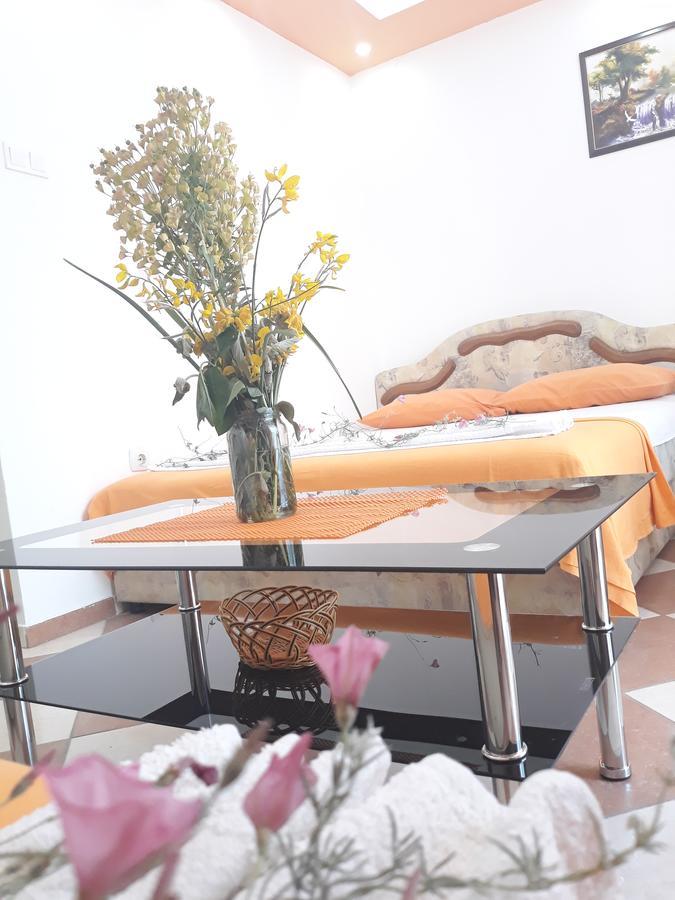 Apartments Aza Dobra Voda Kültér fotó